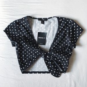 Forever 21 Heart Print Tie Front Crop Top